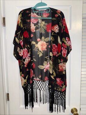 Black Floral Fringe Kimono